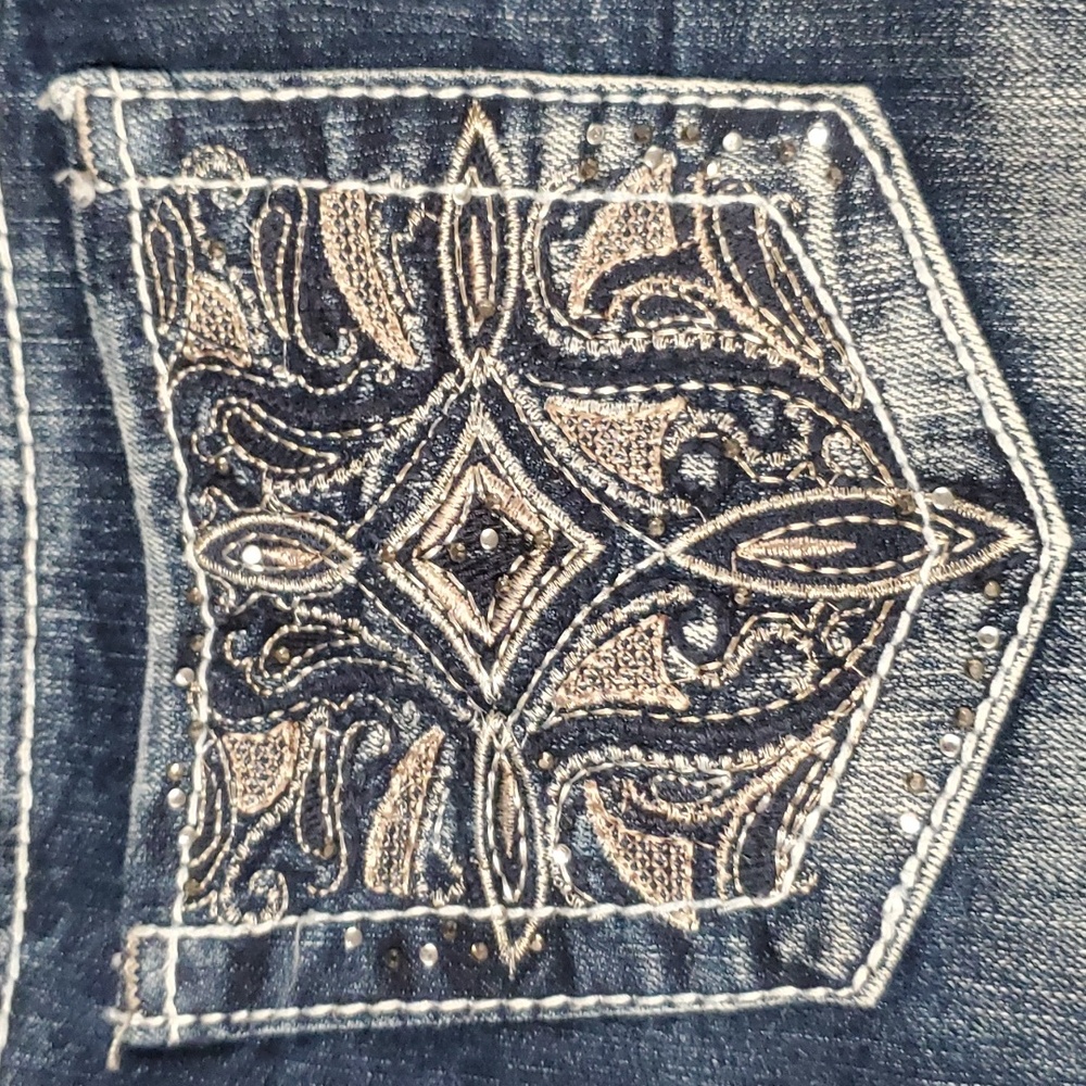 Jeans - Picture 4 of 4